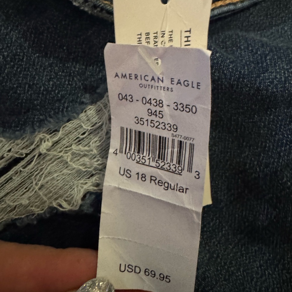 American Eagle Outfitters women’s  Ripped Dark Blue Skinny Jeans - Picture 4 of 4